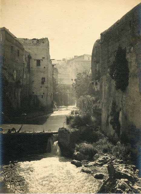 057-a-oued-contre-jour