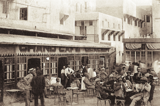 047 Grand café Glacier