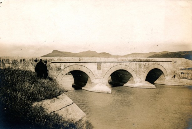 011 Pont oued Mikkès (1)